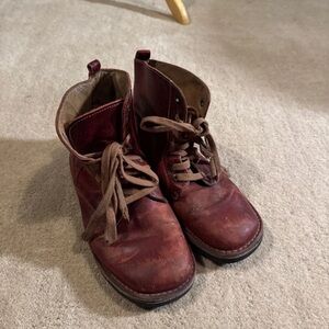 Women's Burgundy Leather Boots
